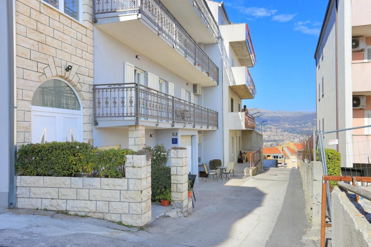Apartments With A Parking Space Split - 11518 Exterior foto