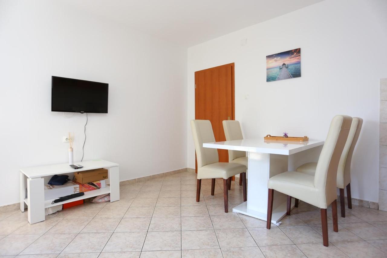 Apartments With A Parking Space Split - 11518 Exterior foto